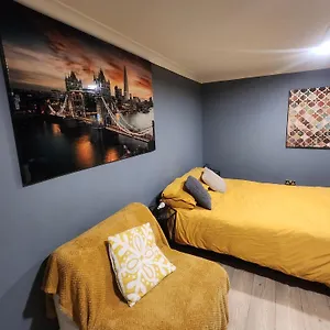 Dodi Aparts London, Near Stratford Close To Tube Station Apartamento Londres