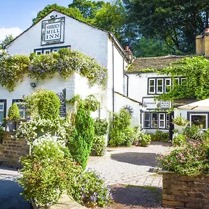 Shibden Mill Отель