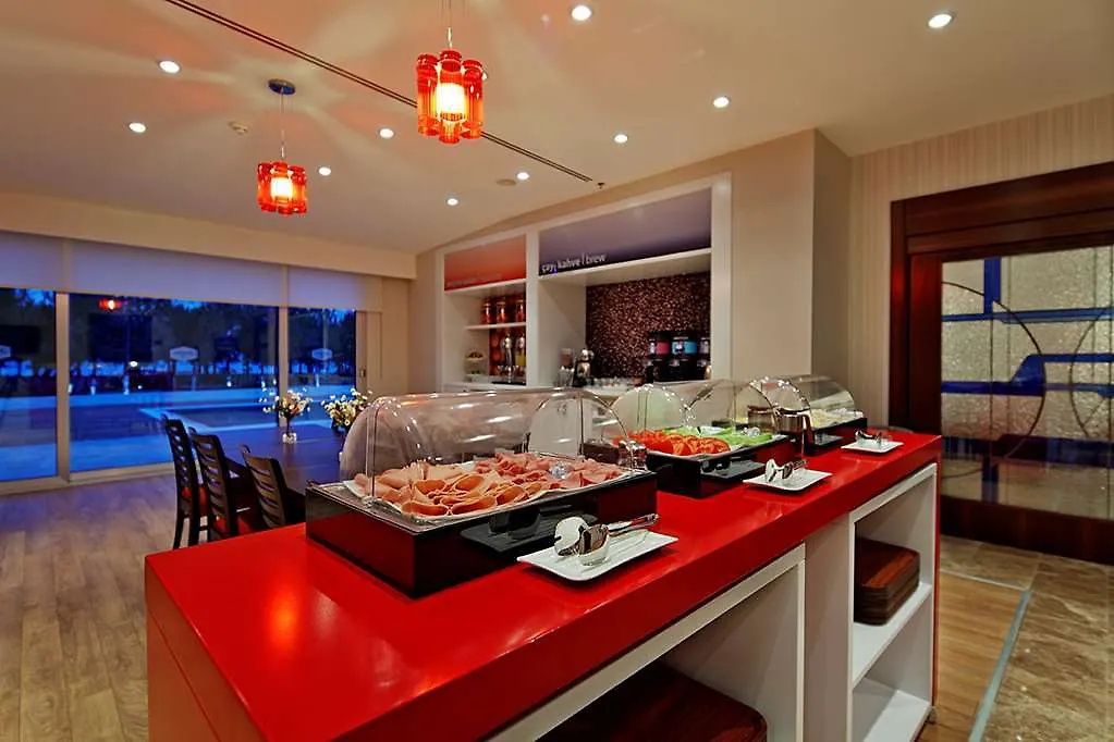 מלון Hampton By Hilton יורק
